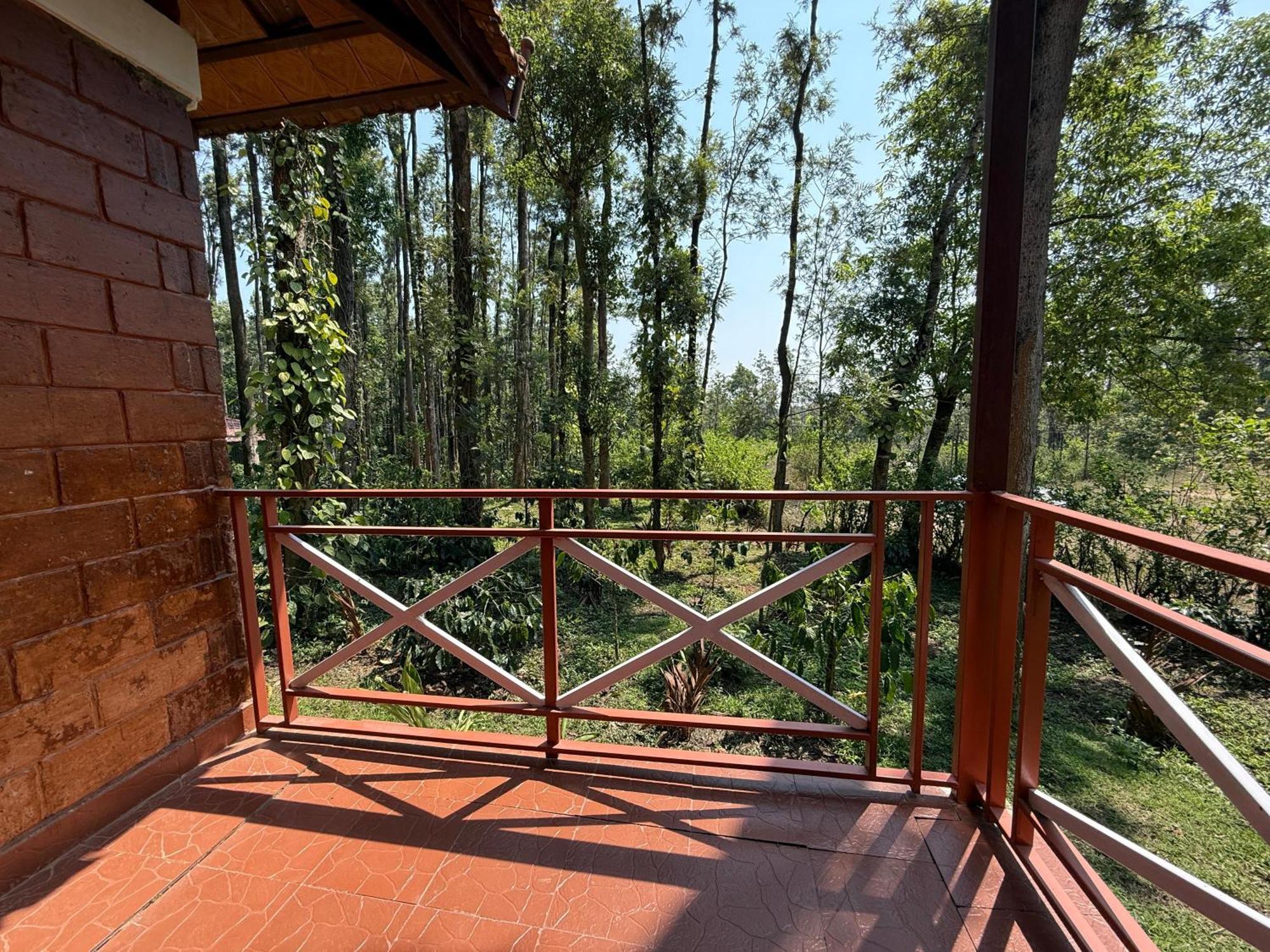 Coffee Grove Resort Chikmagalūr Kültér fotó